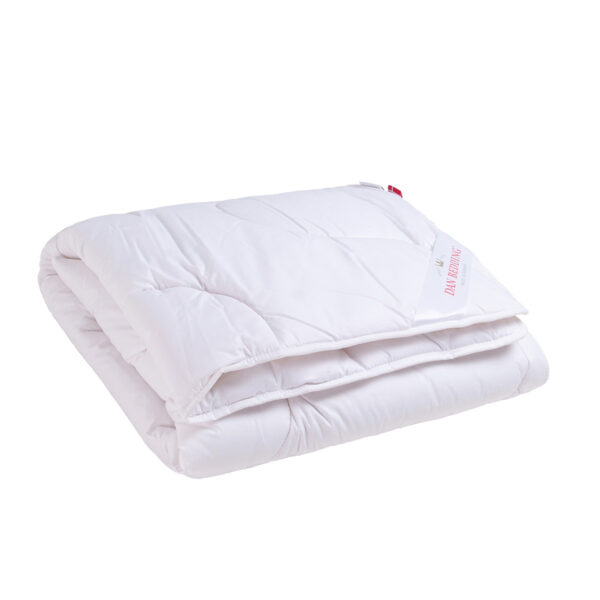 CLIMA Temperaturregulerende dyne (Sval) 140x200 - Dyner DAN BEDDING Temperaturregulerende og sval sommerdyne med Cell SolutionÂ®