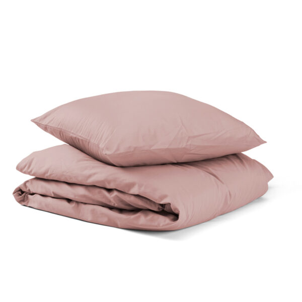 Unikka sengetøj 140x200  rosa satin - Sengetøj UNIKKA BY DRØMMELAND Dette bløde og glatte sengetøj er lavet af 100% bomuld i den helt glatte satinkvalitet. Satin er navnet på en vævning