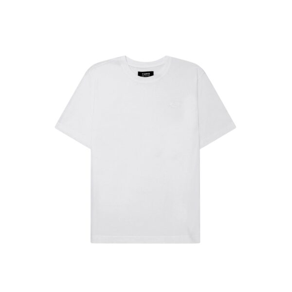 7 Days Active - Fitted t - hvid - Size (l) - Tøj > T-shirts > T-shirts  Denne Fitted t-shirt fra 7 DAYS ACTIVE er en klassisk og tidløs t-shirt. T-shirten har et broderet og diskret hvidt logo på brystet