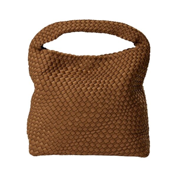 Bahne Accessories - Flettet taske - brun - Tasker > Shoppere > Shoppere  Brun taske i nylon med flet. Tasken måler 30x31.