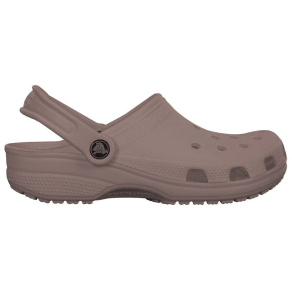 Crocs - Classic Clogs  - brun - Size (39/40) - Sko > Clogs > Clogs  Classic Clogs er designet i det velkendte design med huller