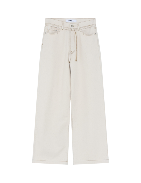 Day Birger Et Mikkelsen - Elijah Nature Denim wide leg jeans  - creme - Size (42) - Tøj > Basics > High waist jeans  Elijah wide leg jeans i farven Vanilla Ice. Elijah jeans har bindebånd i taljen og lige ben en masse vidde. Bukserne er lavet af 100% bomuld.Â 