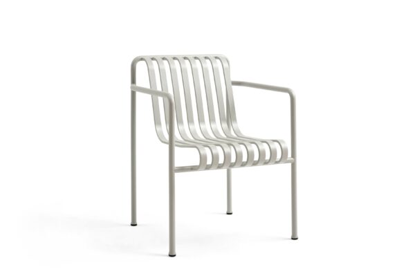 Hay - Palissade Dining Armchair havestol - Sky Grey - Møbler > Havemøbler > Havestole  Palissade Armchair havestolen her i lysegrå. Stolen har et tidsløst design