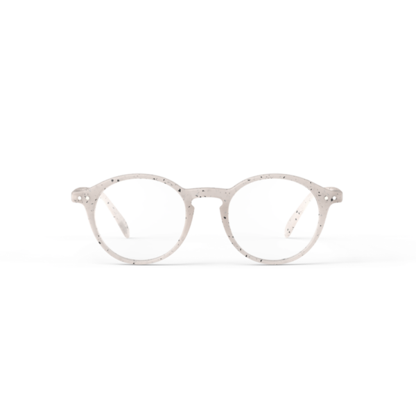 Izipizi - #D læsebrille - Ceramic Beige - Accessories > Briller & solbriller > Læsebriller  #D læsebrillen fra Izipizi er en rund og tidløs brille. Brillen er unisex med soft-touch effektramme