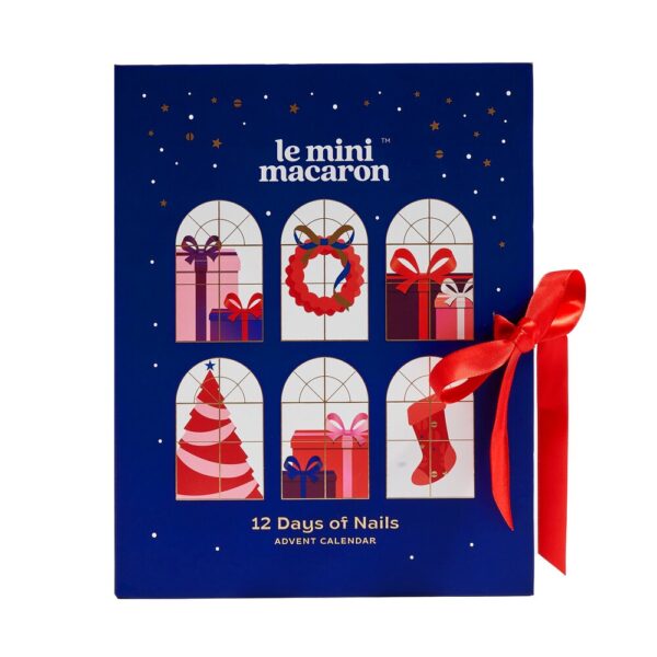 Le Mini Macaron - 12 Days Of Nails adventskalender - Interiør >  >  12 Days of Nails adventskalenderen er spækket med alt hvad du skal bruge til den perfekte julegelmanicure + Le Mini Macarons klassiske favoritter og et par nye overraskelser!