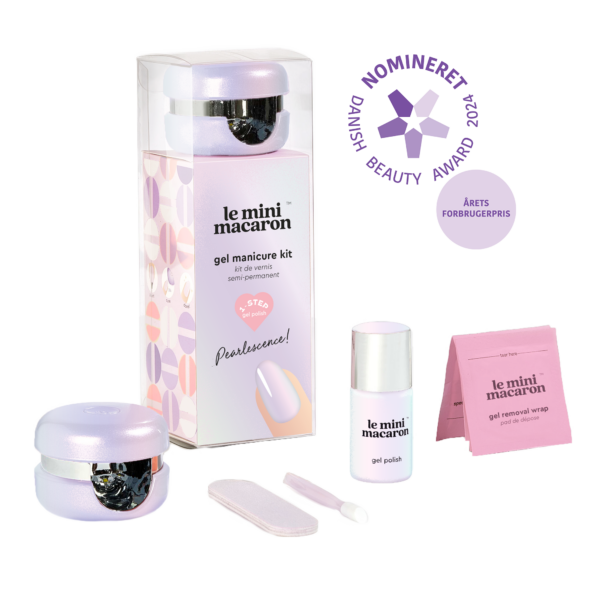 Le Mini Macaron - Gel Manicure Kit - Lilac Blossom - Negle > Neglelakker > Neglelakker  Gel Manicure Kit fra Le Mini Macaron i farven Lilac Blossom. Kittet indeholder alt der skal til for at få smukke negle af samme kvalitet som hos en professionel salon.