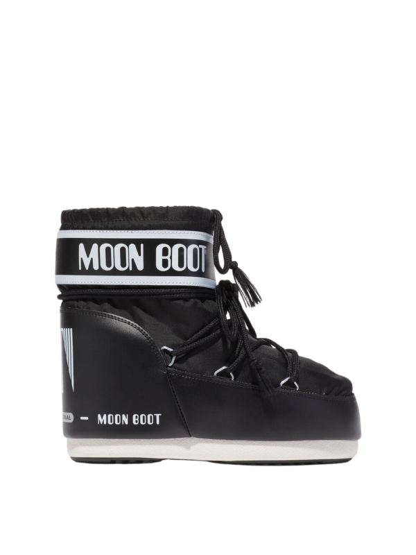 Moon Boot - Icon Low Nylon støvle  - sort - Size (39/41) - Sko > Støvler > Ankelstøvler  Moon Boot støvlerne er inspireret af astronauternes avancerede fodtøj under månelandingen i 1969. Her er støvlen i Icon Low modellen