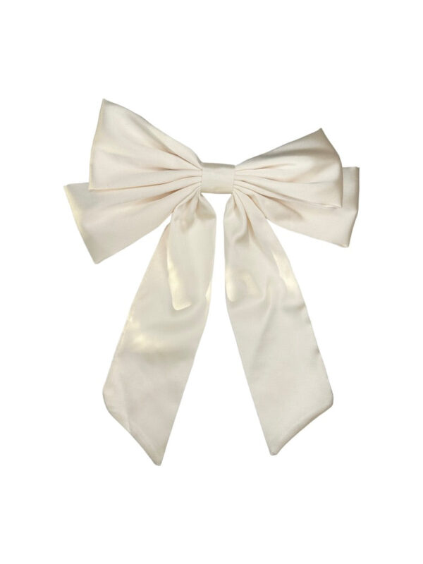 Pico - Isabella Bow hårspænde - Ivory - Accessories > Hårpynt > Hårspænder  Isabella Bow hårspændet i cremefarvet. Hårspændet er fra PicoÂ og harÂ et satin-look.