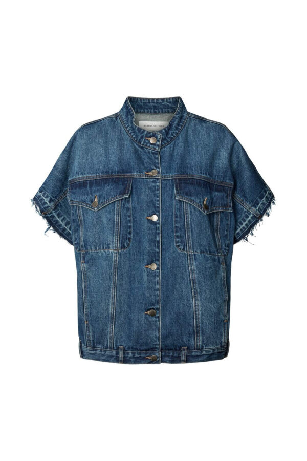 Rabens Saloner - Mir denimvest  - blå - Size (xs/s) - Tøj > Veste > Veste  Mir denimvesten er designet i en rå og loose silhuet med gennemknappet front