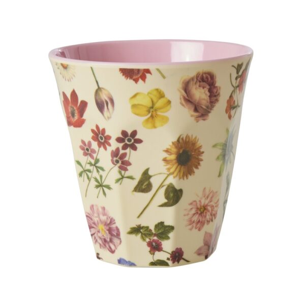 Rice - Melamine Floras Dream Print Medium kop - 250 ml. - Borddækning > Kopper & krus > Kopper uden hank  Medium melaminkop med Floras Dream print og en fin lyserød farve indvendigt. Koppen er praktisk til både voksne og børn. Medium koppen fås også i andre fine farver og mønstre.