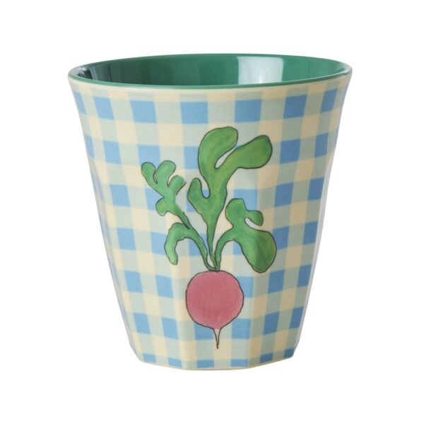 Rice - Melamine Ravishing Radish Print Medium kop - 250 ml. - Borddækning > Kopper & krus > Kopper uden hank  Medium melaminkop med Ravishing Radish print og en grøn farve indvendigt i koppen. Koppen er praktisk til både voksne og børn. Medium koppen fås også i andre fine farver og mønstre.